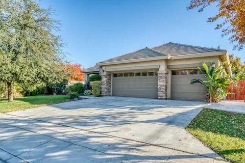 792 El Paso Ave, Clovis, CA 93611 photo 1