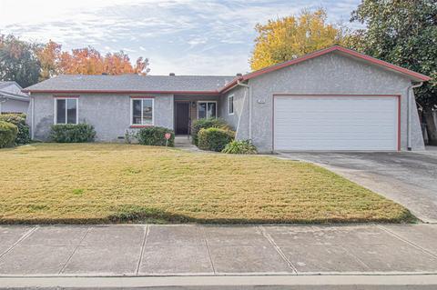 1650 Santa Ana Ave, Clovis, CA 93611 photo 1
