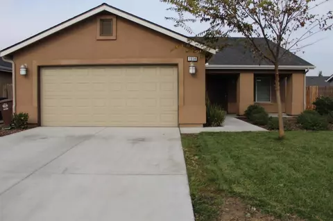 1938 Diamond Ave, Sanger, CA 93657 photo 1