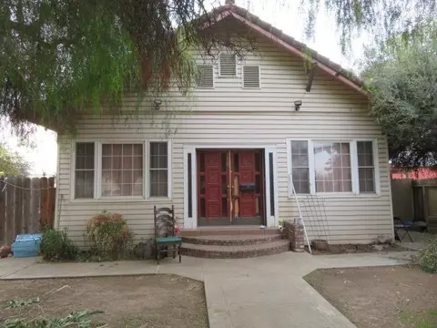 116 S B St, Madera, CA 93638 photo 1