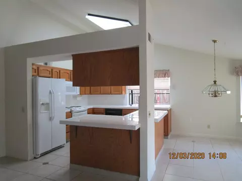 1124 Palo Alto Ave, Clovis, CA 93612 photo 1