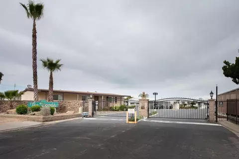 1001 Sylmar Ave #62, Clovis, CA 93612 photo 1