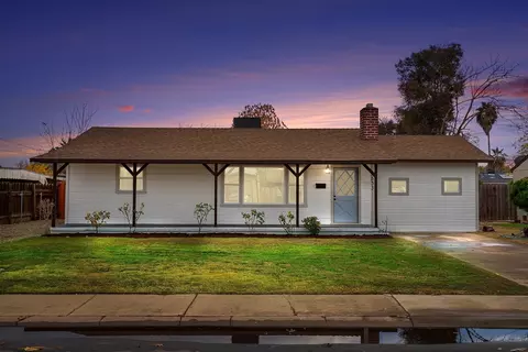 1533 Roosevelt Dr, Chowchilla, CA 93610 photo 1