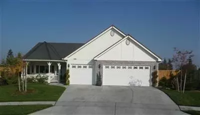 718 S Lum Ave, Kerman, CA 93630 photo 1