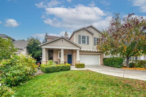 94 W Brittany Ln, Clovis, CA 93619 photo 1