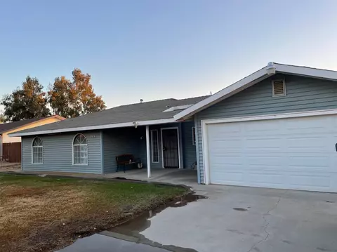 18788 Smithwood Dr, Madera, CA 93638 photo 1