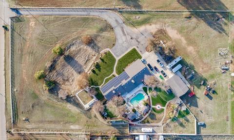 11630 Escalon Ave, Clovis, CA 93619 photo 1