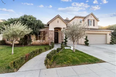 1960 Serena Ave, Clovis, CA 93619 photo 1
