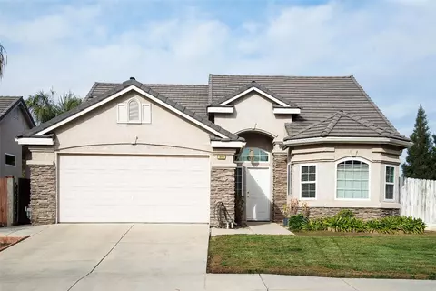 515 W Fremont Ave, Clovis, CA 93612 photo 1