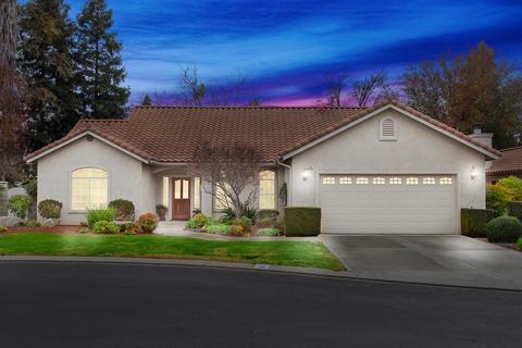 106 Prince Ln, Madera, CA 93637 photo 1