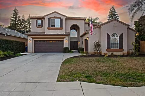 1768 N Joshua Ave, Clovis, CA 93619 photo 1