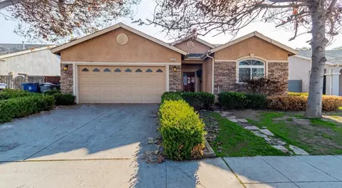 1038 Saunders Ave, Madera, CA 93637 photo 1