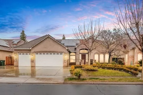363 W Escalon Ave, Clovis, CA 93612 photo 1