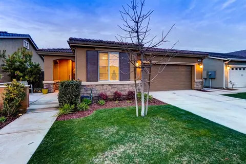 3539 Sussex Ave, Clovis, CA 93619 photo 1