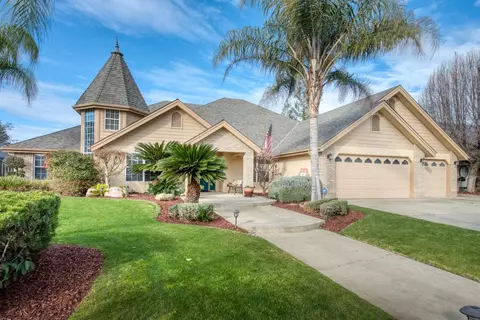 2836 Carolina Ave, Clovis, CA 93611 photo 1