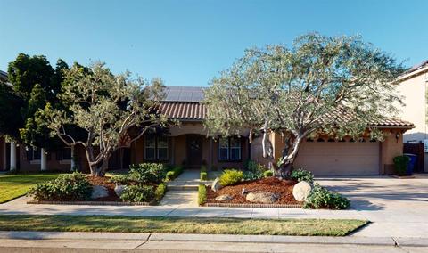 3263 Everglade Ave, Clovis, CA 93619 photo 1