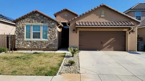 3647 Agua Dulce Ave, Clovis, CA 93619 photo 1
