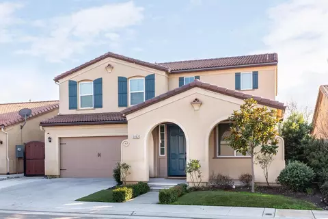 3462 Pontiac Ave, Clovis, CA 93619 photo 1