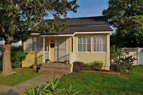 417 5th St, Clovis, CA 93612 photo 1