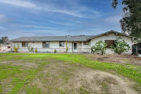 16291 Anaconda Rd, Madera, CA 93636 photo 1