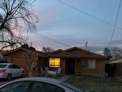 475 E Pleasant St, Coalinga, CA 93210 photo 1