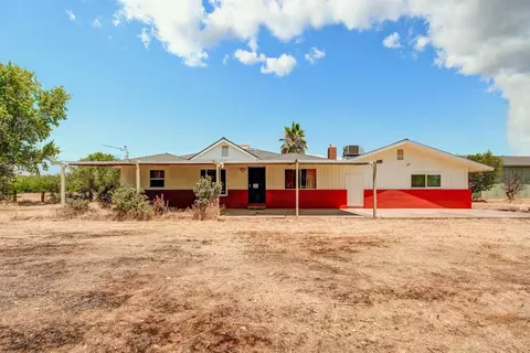 16831 Harper Blvd, Madera, CA 93638 photo 1