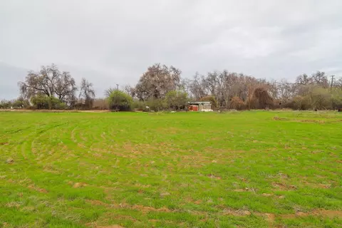 29782 Rd 182, Exeter, CA 93221 photo 1