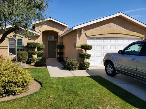 2265 Golden Ave, Clovis, CA 93611 photo 1