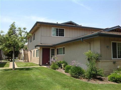 2244 Peach Ave #2, Clovis, CA 93612 photo 1