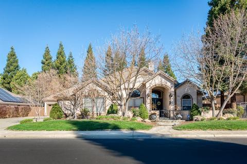 2523 Trenton Ave, Clovis, CA 93619 photo 1