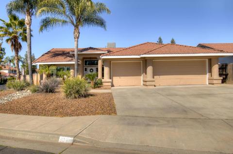 1963 Escalon Ave, Clovis, CA 93611 photo 1