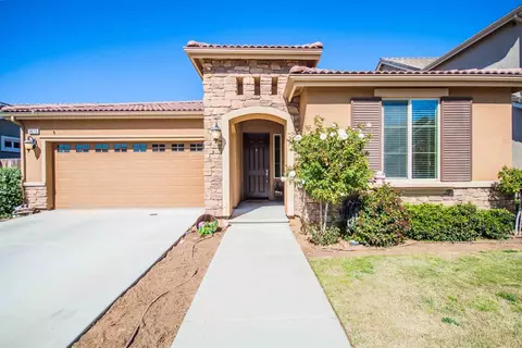 3479 Sussex Ave, Clovis, CA 93619 photo 1