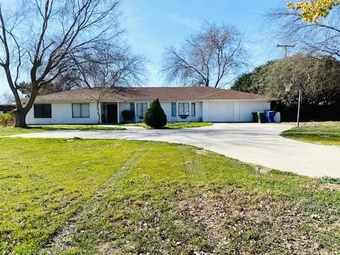 1291 N Lemoore Ave, Lemoore, CA 93245 photo 1