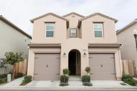 1531 Nabors Dr, Clovis, CA 93619 photo 1