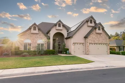 3102 Burl Ave, Clovis, CA 93611 photo 1