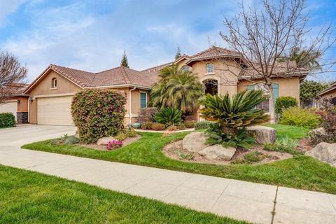 3083 Everglade Ave, Clovis, CA 93619 photo 1