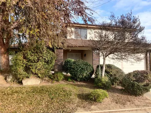 163 Armstrong Ave, Clovis, CA 93611 photo 1