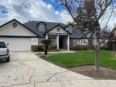 201 N Jonna Ave, Fowler, CA 93625 photo 1