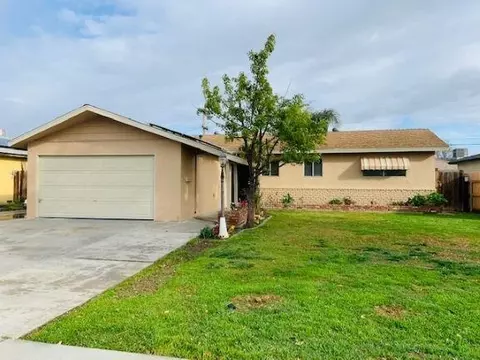 1435 Cypress Ln, Lemoore, CA 93245 photo 1