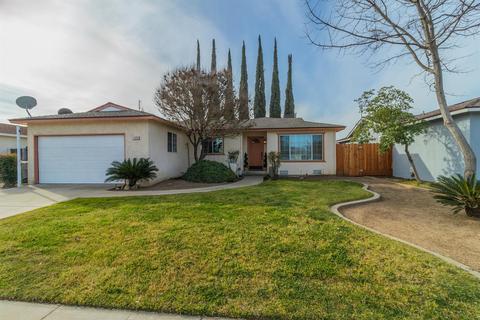 1572 Rall Ave, Clovis, CA 93611 photo 1