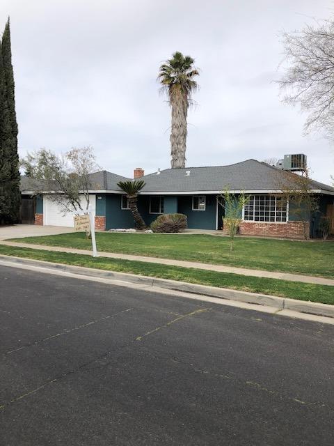 1605 W Central Ave, Madera, CA 93637 photo 1