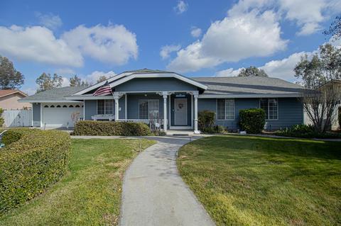 25385 Whitworth Dr S, Madera, CA 93638 photo 1
