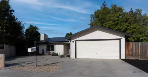2841 Purdue Ave, Clovis, CA 93611 photo 1