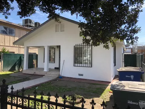 3312 E Madison Ave, Fresno, CA 93702 photo 1