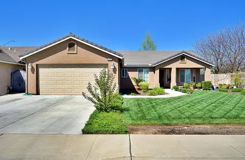 1800 Heidi Ave, Sanger, CA 93657 photo 1