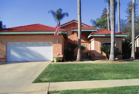 1290 E Fairview Ave, Tulare, CA 93274 photo 1