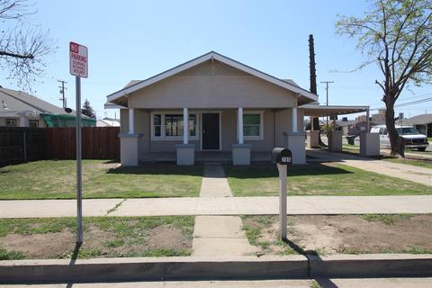 705 E Inyo, Tulare, CA 93274 photo 1