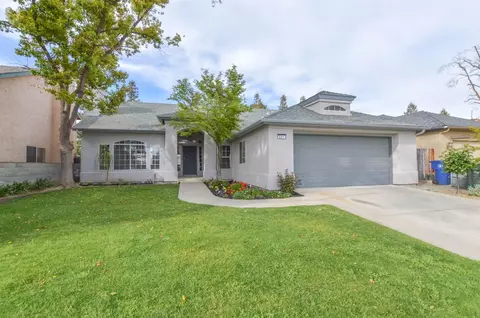 261 W Chennault Ave, Clovis, CA 93611 photo 1