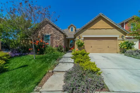 3411 Bloomfield Ln, Clovis, CA 93619 photo 1