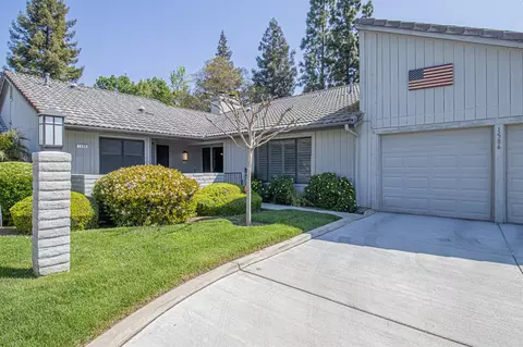 1586 Tollhouse Ln, Clovis, CA 93611 photo 1